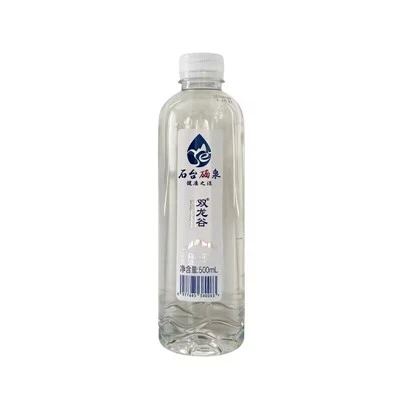 Mit natürlichem Selen angereichertes Mineralwasser